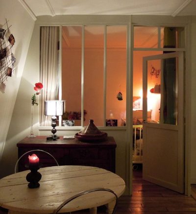 verrière de chambre d'enfant en bois réalisée à Paris.